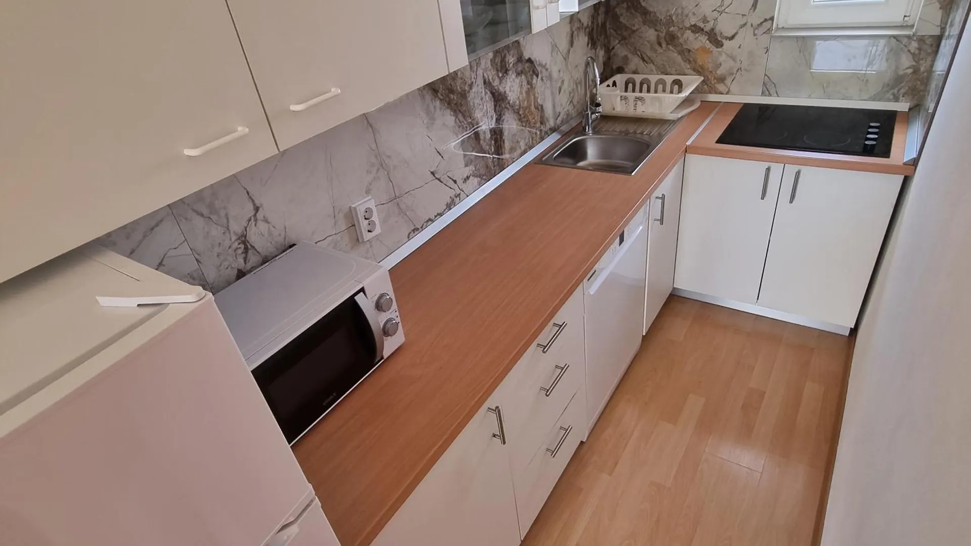 Apartament Haus Zarko Vir