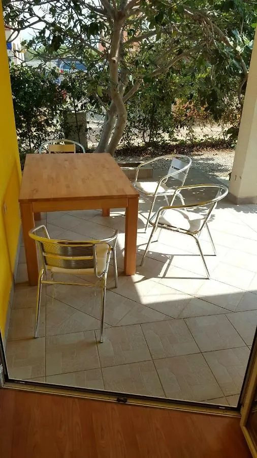 Apartament Haus Zarko Vir