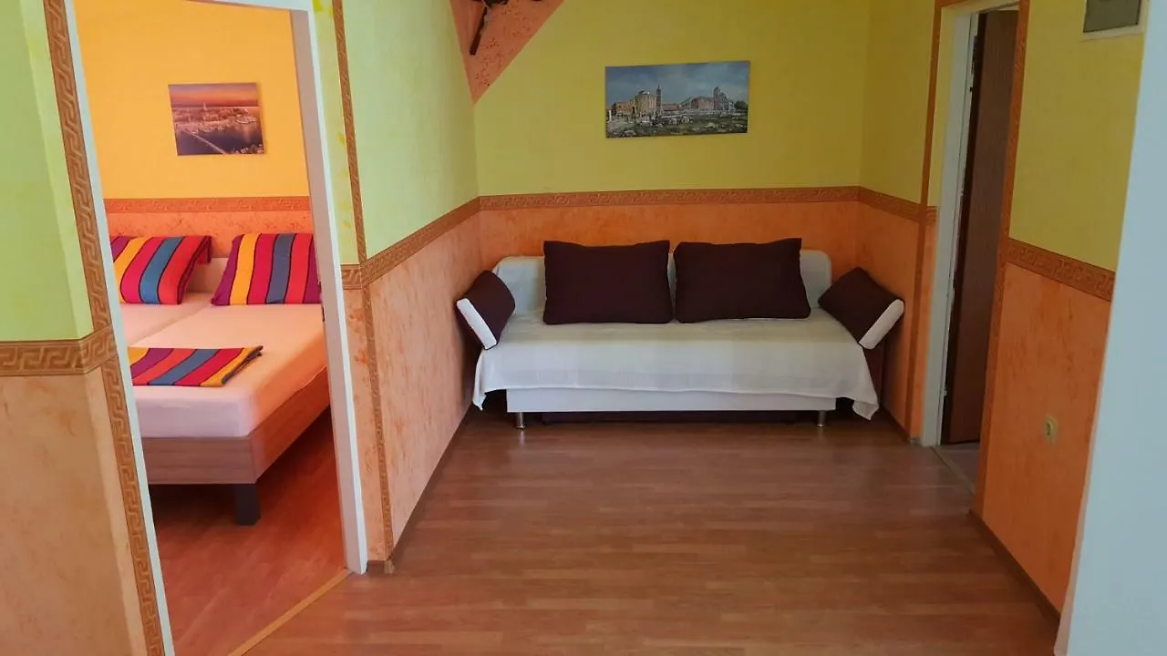 Apartament Haus Zarko Vir 0*,