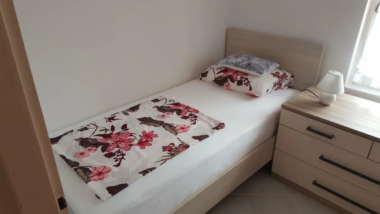 Apartament Haus Zarko Vir Chorwacja