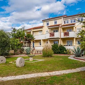  Apartament Apartments Strand
