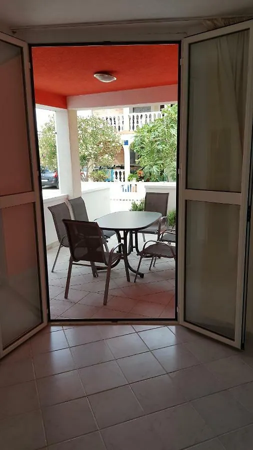 Appartamento Haus Zarko Vir